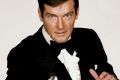 007扮演者罗杰摩尔患癌去世 享年89岁
