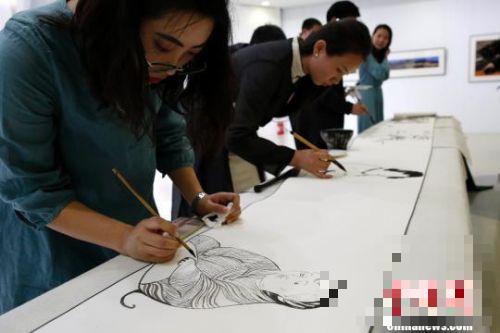 北京青年美展“我们都是80后”画家十米画卷助力冬奥