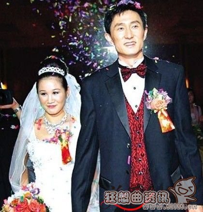 杜锋老婆 杜锋和老婆离婚原因揭秘 杜峰老婆资料曝光