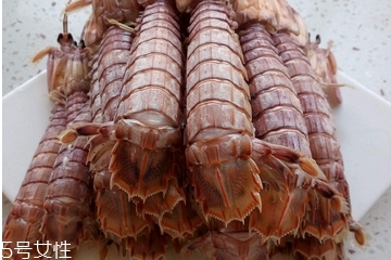 皮皮虾能和牛肉一起吃吗？皮皮虾能和牛肉同吃吗？