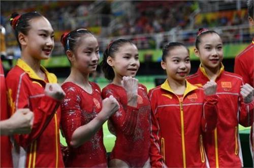 毛艺自由操 高低杠自由操多次大失误 体操女团中国憾收铜牌