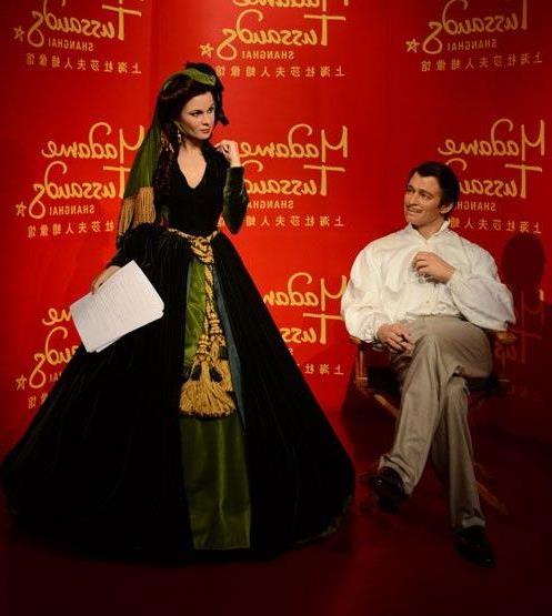 费雯·丽身高 费雯·丽与盖博蜡像现身 迎《乱世佳人》75周年