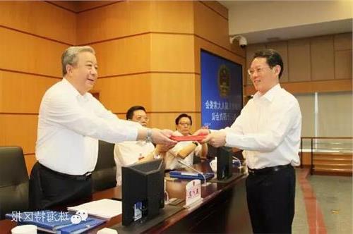 郑人豪拟任 郑人豪任珠海市副市长、代理市长