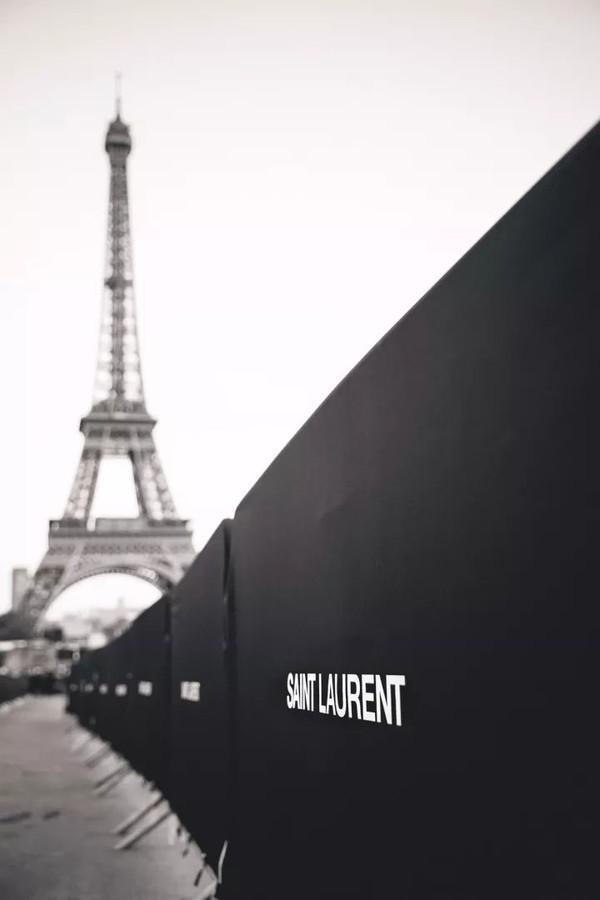 >巴黎铁塔下，Saint Laurent，宋茜和你有一场盛大的约会！