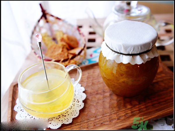 >蜂蜜柚子茶的功效？蜂蜜柚子茶的做法？