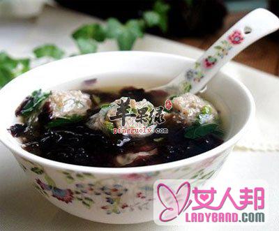 紫菜瘦肉汤：散结消瘿