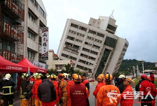 台湾花莲地震致374人死伤 其中4人死亡145人失联