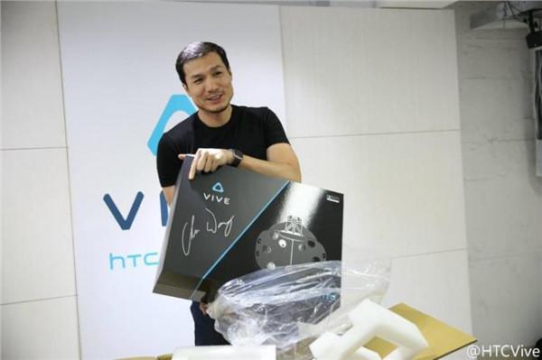 >王雪红htc 王雪红谈HTC Vive:已经超越了Oculus Rift 你服吗?