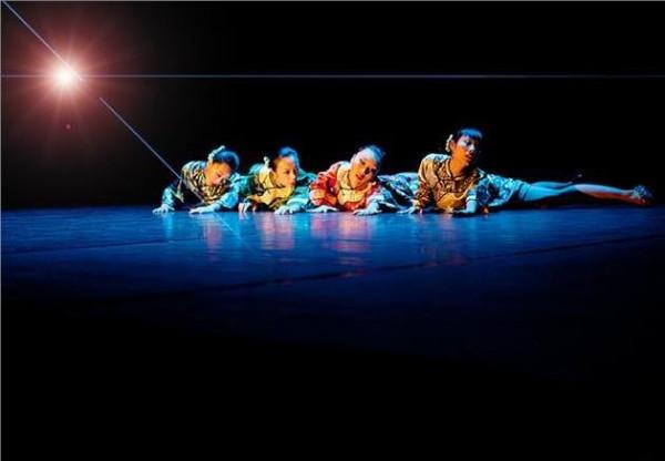 >上海金星舞蹈团现代舞专场《海上探戈》