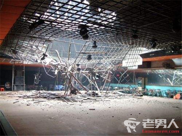 >西班牙夜店舞池坍塌 事故造成40人受伤暂无人遇难