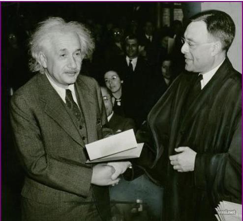 >爱因斯坦是不是共济会成员