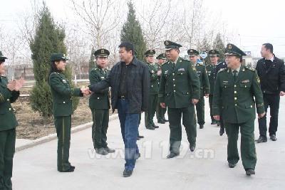 >新疆公安副厅长:同“三股势力”斗争是场生死较量