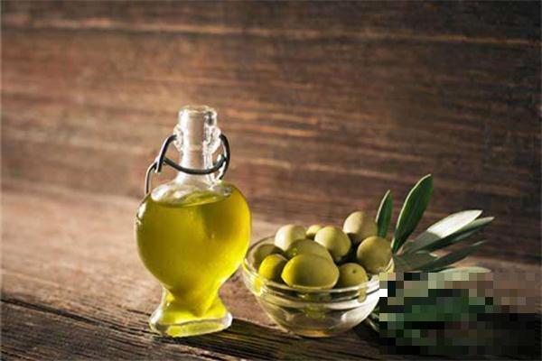 橄榄油面膜的功效与作用 自制橄榄油面膜做法！推荐分类