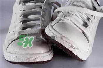 运动鞋的白边怎么刷白?运动鞋白边的护理