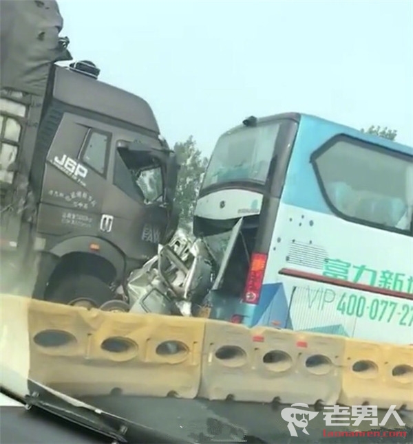 京哈高速发生惨烈车祸 3车连环相撞致3人死亡