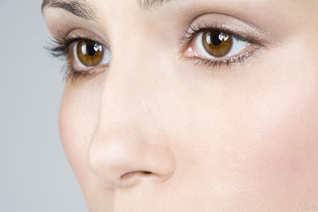 感冒能做双眼皮修复手术吗