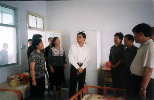 刘朝瑞在邓州的政绩 南阳市委常委、邓州市委书记刘朝瑞做客《政府在线》
