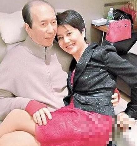 中国年龄差距巨大的4对富豪夫妻，一对相差39岁