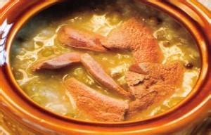 >猪肝陈米绿豆粥的材料和做法步骤