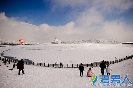 冬季四川旅游：必去的八大滑雪场 真是美到爆