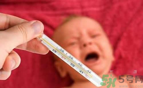 宝宝发烧多久才能退烧？宝宝发烧怎么办？