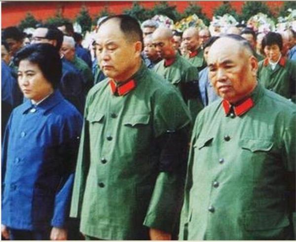 >方毅毛泽东 毛泽东对哪位开国上将亲口说:我毛泽东相信你