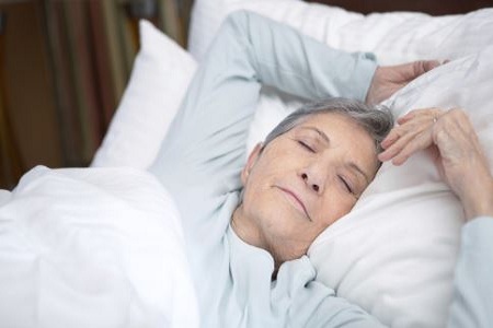>老年人失眠治疗的方法有哪些?