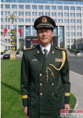 专访解放军刘明福大校:军事崛起才能遏制美国干预