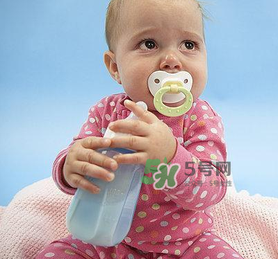 宝宝能喝蜂蜜水吗？蜂蜜水宝宝能长期喝吗？