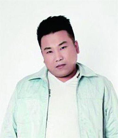 >歌手王蕾 辽宁籍歌手王磊抢劫5千被判5年 受害女讲述被抢全过程