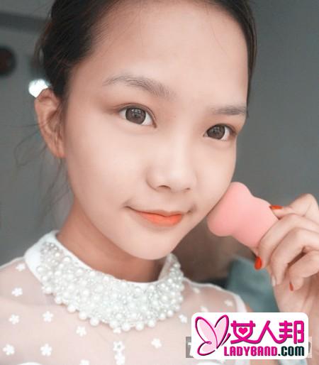 韩系大眼妆化妆教程 情人节约会的最甜美妆容