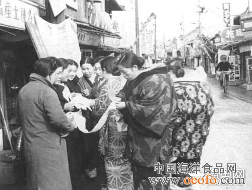 >震惊:二战后11万日本女人为何嫁给中国男人?