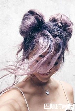 Pinterest预测2019美妆趋势 银灰色调的紫丁香发大热门光泽感妆容最流行