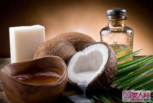 >椰子油的功效与作用 吃椰子油的好处