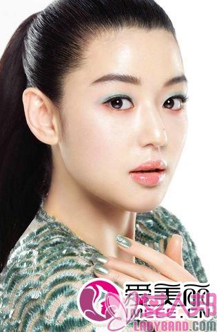韩国性感女星全智贤 完美优雅裸妆，分享韩国流行妆容