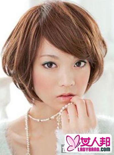 2013年女生流行短卷发发型 减龄修颜打造完美脸型