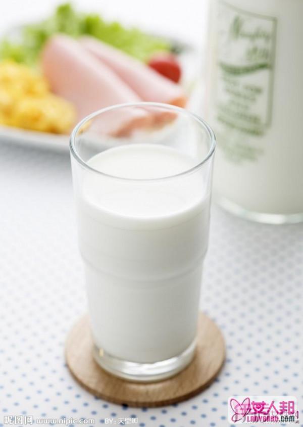 >牛奶的营养价值及功效 喝牛奶的好处