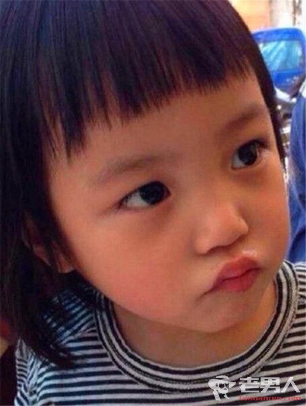 赵薇女儿最新照片曝光 小四月原名叫什么多大在哪读书