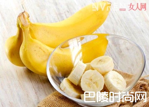 香蕉酸奶减肥法介绍 香蕉酸奶能减肥吗香蕉和酸奶能一起吃吗香蕉酸奶怎么做好吃香蕉酸奶什么时候吃最好