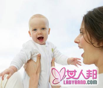>【宝宝受凉吐奶怎么办】宝宝受凉吐奶怎么办，宝宝吐奶的原因，预防宝宝吐奶的方法