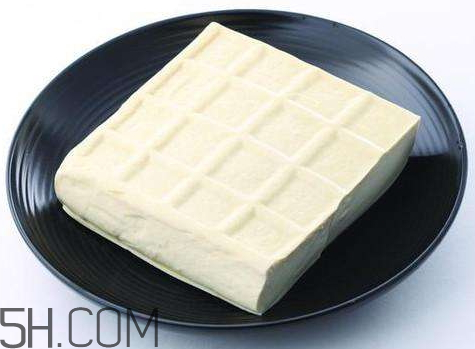 一块豆腐怎么切成八块 一块豆腐只能切两下怎么变八块