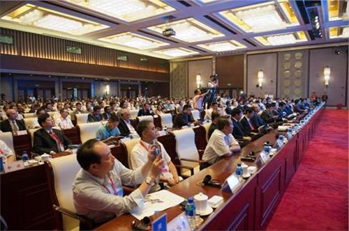 中石油集团公司王铁军 中石油集团公司工程技术业务2015年工作会议召开