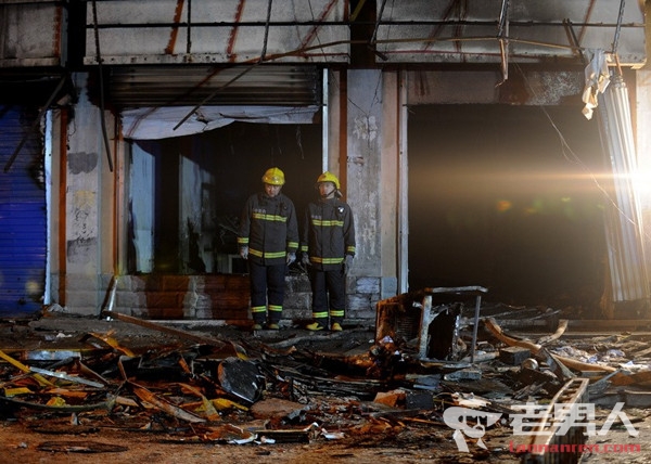 >烟台火锅店爆炸致3人受伤 门面受到不同程度的损坏
