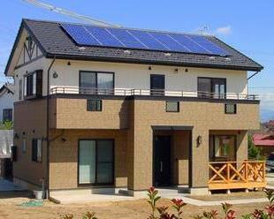 >个人家庭可自建屋顶家用太阳能发电系统