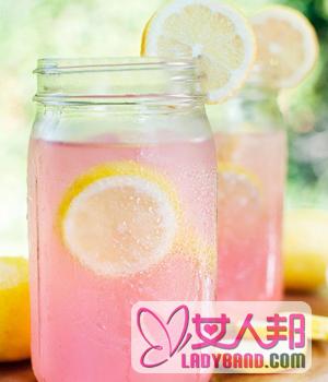 >【冰糖柠檬水的功效】冰糖柠檬水的做法_冰糖柠檬水可以减肥吗