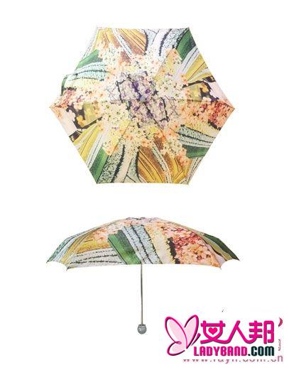 海港城联乘知名新锐设计师推限量版雨伞