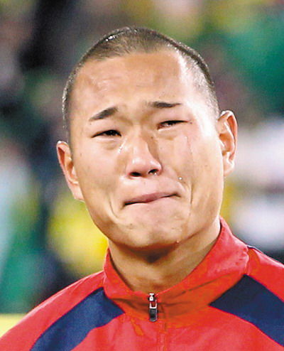 郑大世亚洲杯 郑大世拒为朝鲜出战 世界杯痛哭男看不上亚洲杯