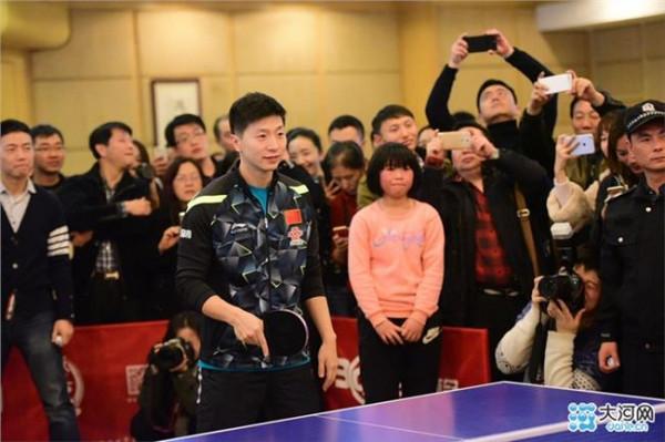 任浩乒乓 刘国梁支招河南乒乓 称为中国乒乓球队骄傲
