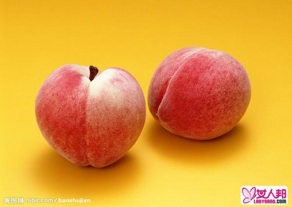 >桃子含铁量最多 但5类人不宜吃桃