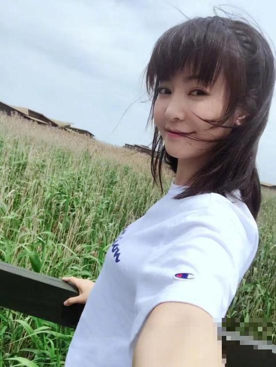 撒狗粮！李佳航零点为李晟庆生 甜喊爱你老婆